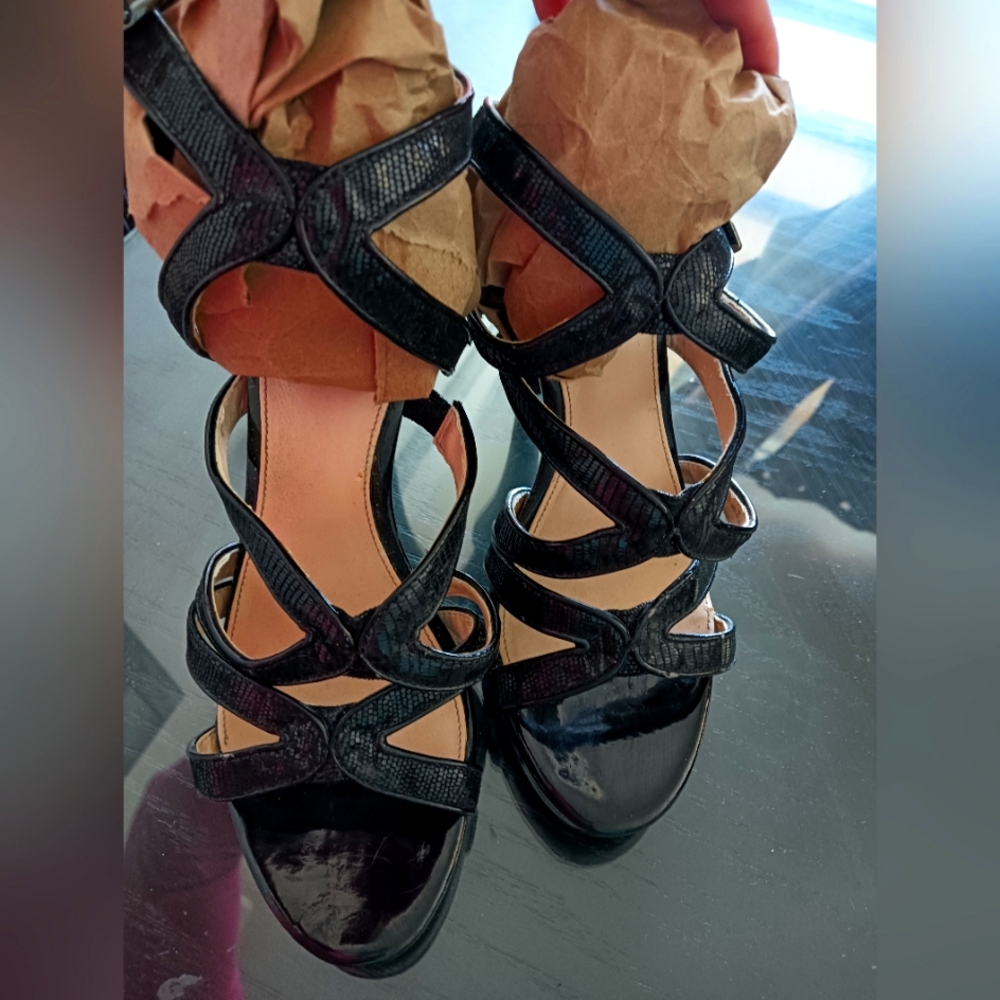 Calvin Klein Heels size 8